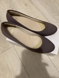 美品　ハニーズパープルパンプス23.5cmのサムネイル
