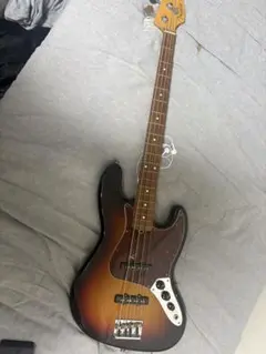 値下げ！Fender JazzBass S8シリアル - メルカリ