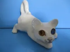 オッドアイの白猫ウィンスタンレイ ケンジントン キャット サイズ1 ZNO1