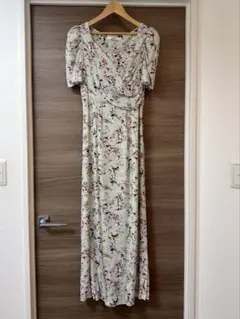 美品！SNIDEL 花柄ロングワンピース