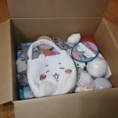 60点以上✨️　ちいかわ　まとめ売り　その他　キーホルダー　缶バッジ