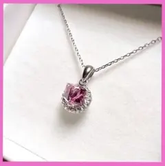 新品未使用✨LEKANI スワロフスキー クリスタル ネックレス ピンク