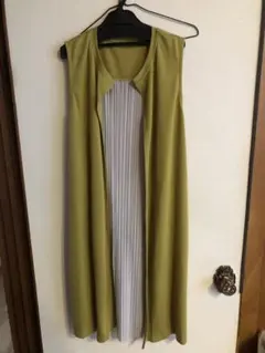 【新品未使用】ジャージ素材のロングジレ　後はプリーツ