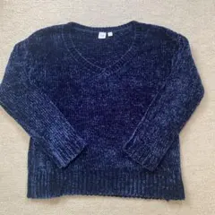 ネイビー Vネック 長袖ニットセーター　GAP