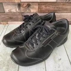 ✨極美品✨ アシックス　ペダラ　23.5cmEE　サイドジップスニーカー　黒