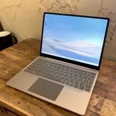 【美品♪】Microsoft surface laptop Go