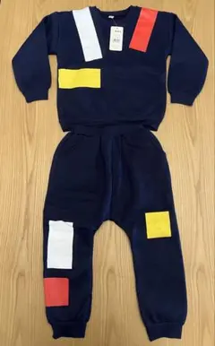 新品、未使用 韓国通販 トレーナー パンツ裏起毛 スウェット上下　キッズ