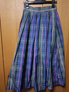 チェック柄タフタロングスカート