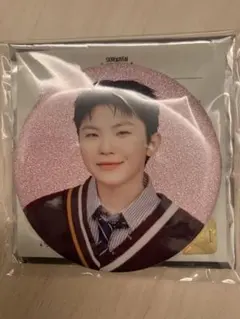 SEVENTEEN 缶バッジ ウジ