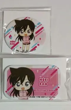 名探偵コナン　毛利蘭　缶バッジ　オーバーサイズコーデ