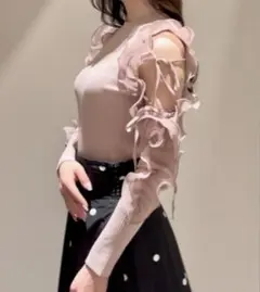 美品✨snidel フリルスリーブニットプルオーバー