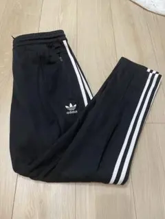 adidas ブラック ジャージパンツ 3本ライン　ベッケンバウアー