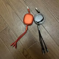 多機能充電ケーブル 赤と黒