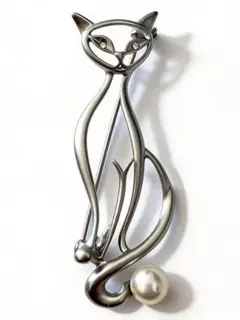 猫シルエット パール付きブローチ