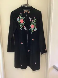 チャイナ風ひざ丈ワンピース