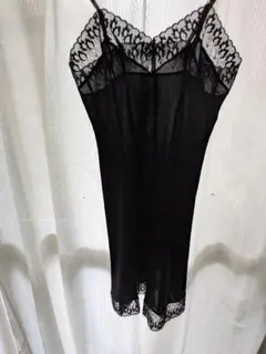 7653 限定特優特売品 黒 レース付き スリップ M