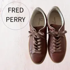 FRED PERRYレザーレトロテニススニーカー「BREAUX RG」レディースのサムネイル