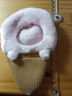 セリア　ぬい服　アイスクリーム　ピンク