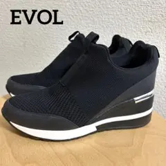 超美品✨ EVOL ヒールアップニットスニーカー ブラック 厚底23.5のサムネイル