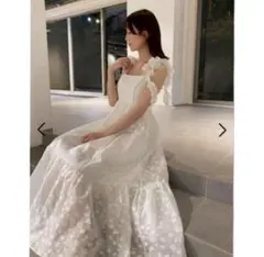 DRESS PRODUCTION フラワーレース パフスリーブドレス（W272） - メルカリ