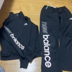 New Balance ブラックジャージ上下セット