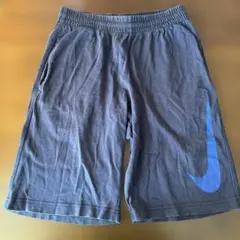 Nike ネイビーハーフパンツ