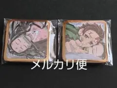 鬼滅の刃　ダイニング　お楽しみくじ　スクエア缶バッジ　竈門禰豆子　２種