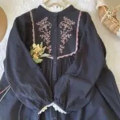 新品★サマンサモスモス★胸元＊スカラップレース＆お花刺繍ワンピース