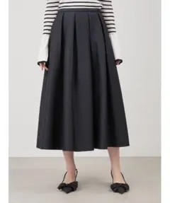 milaowen タックボリュームマットサテンレアロングスカート
