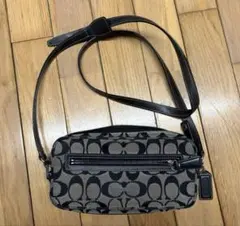 COACH シグネチャー ショルダーバッグ ブラックのサムネイル