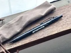 Item thumbnail for item 42f86e8d-1580-43d0-8ab3-92dc707c307c