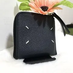 ✨極美品✨箱あり　マルジェラ　ケース　二つ折り　ステッチ　カレンダー　黒 ✨極美品✨箱あり マルジェラ コインケース 二つ折り ステッチ