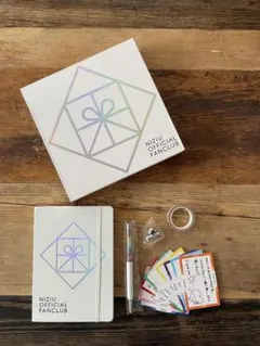 【NiziU】2022年 FC更新特典 〈公式グッズ／未使用〉