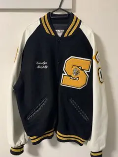 希少デザイン　スタジャン　レザー　古着　美品