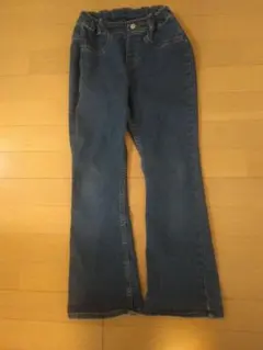 GU 　デニムフレアパンツ