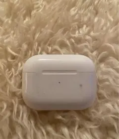 ジャンク右耳のみ正常）Apple AirPods Pro 充電ケース付き 本体 - メルカリ