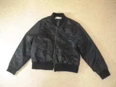 41673 ショコラフィネフォーブ　中綿入りMA-1ジャケット　黒　Ｍ