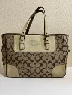 COACHトートバッグ シグネチャー キャンバス