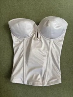 ベージュ コルセットインナー バストカップ付き