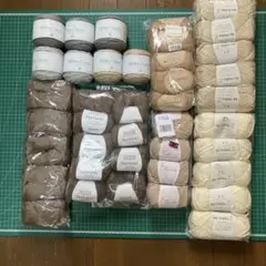 毛糸まとめ売り　40玉