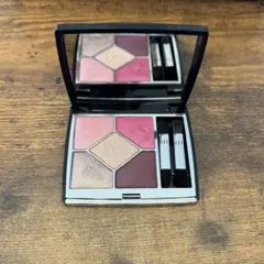 Dior サンククルールクチュール 859 PINK COROLLE