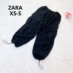 ザラ カーゴパンツ フラップポケット付き 裾ドローコード XS レディース 黒色