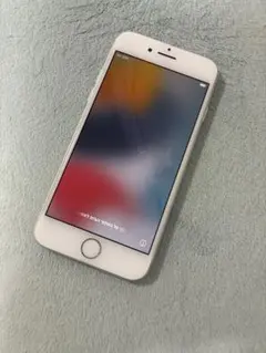 ジャンク品 iPhone7 32G シルバー　[即購入NG購入前にコメント要］