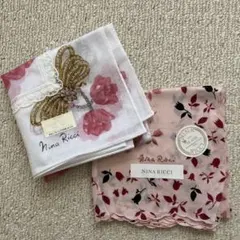 「未使用品」 Nina Ricci ハンカチ　2枚