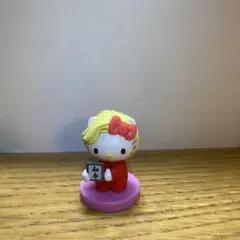 ハローキティ　チョコエッグ　カズレーザー