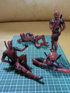 Deadpool デッドプール　ミニフィギュア 4体セットのサムネイル