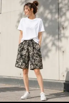 【新品未使用】メンズ ショートパンツ Lサイズ リーフ柄 ボタニカル 総柄のサムネイル