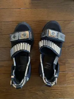 Item thumbnail for item 666f49e8-d738-47df-8704-47311d189afd