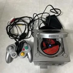 【動作確認済み】ゲームキューブ　シルバー 本体 + 大乱闘スマッシュブラザーズ