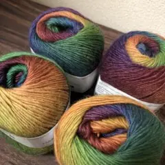 グラデーションレインボーウールヤーン4玉